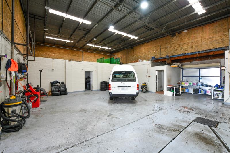 Click to view all images 190-194 Springvale Road Springvale VIC 3171 - Image 3