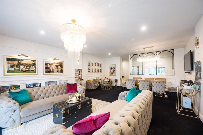 204 Riding Road Balmoral QLD 4171 - Image 2