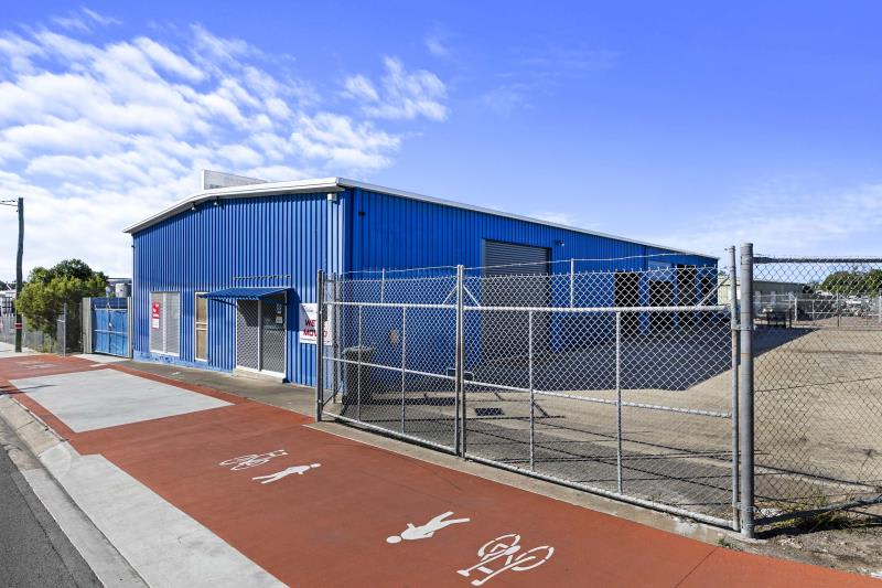 Click to view all images Lease C/80 Boat Harbour Drive Pialba QLD 4655 - Image 2
