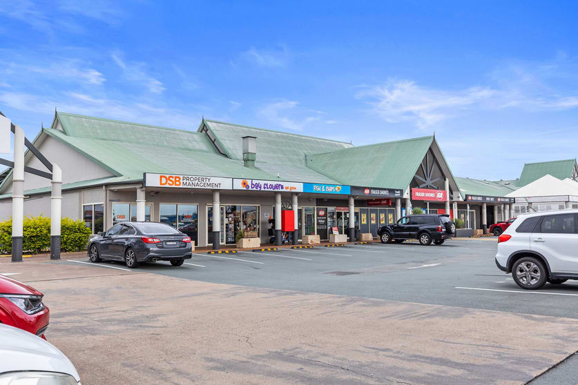 Click to view all images 81 Boat Harbour Drive Pialba QLD 4655 - Image 3