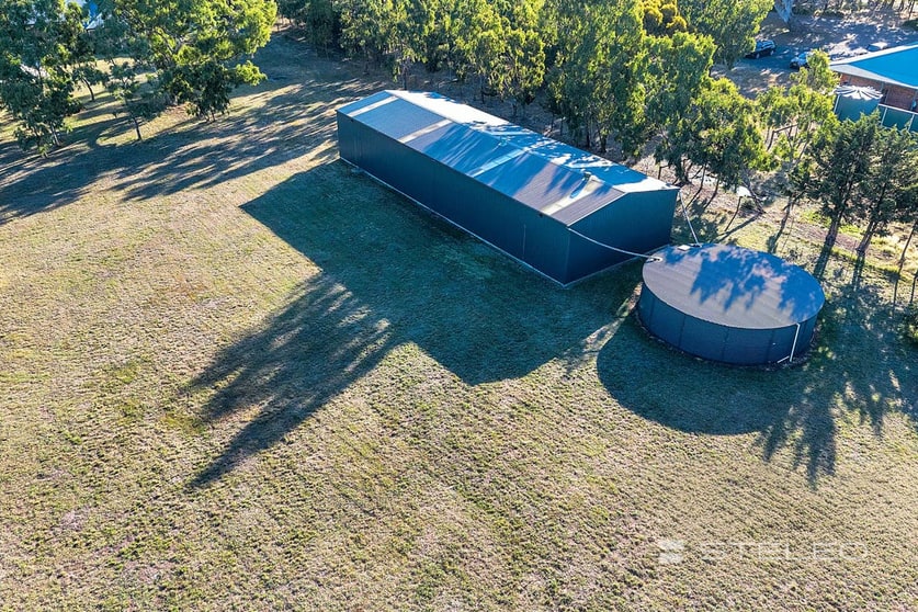 Click to view all images 40 Cooinda Avenue Mickleham VIC 3064 - Image 3