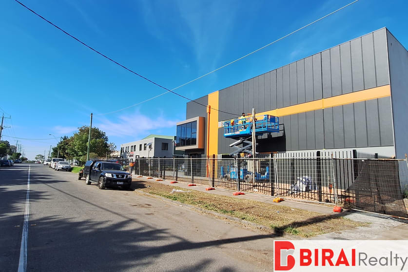 Click to view all images 45-47 Glenelg Street Coolaroo VIC 3048 - Image 2