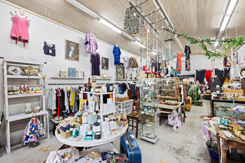 Click to view all images 1539 Burwood Hwy Tecoma VIC 3160 - Image 3