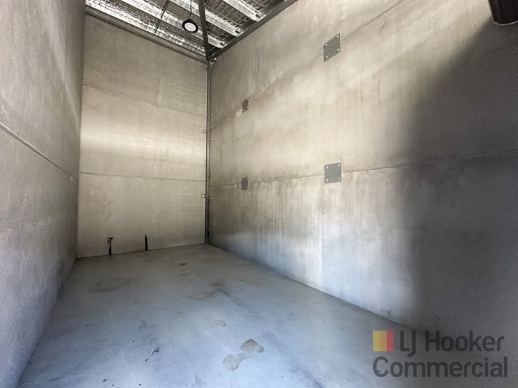 Click to view all images 304/882 Pacific Highway Lisarow NSW 2250 - Image 1