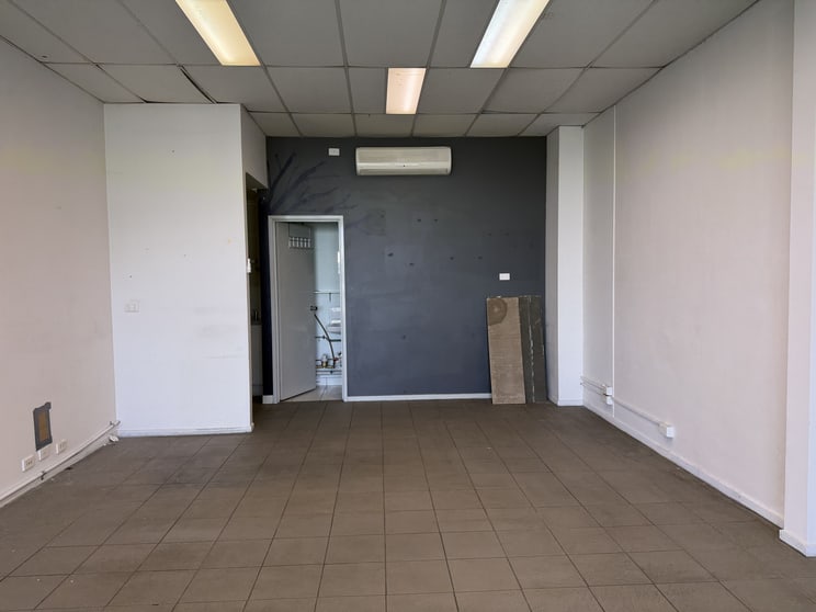 1/2 Brett Drive Carrum Downs VIC 3201 - Image 2