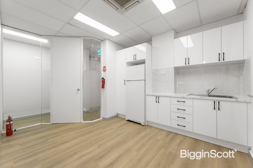 534A Whitehorse Rd Mitcham VIC 3132 - Image 2