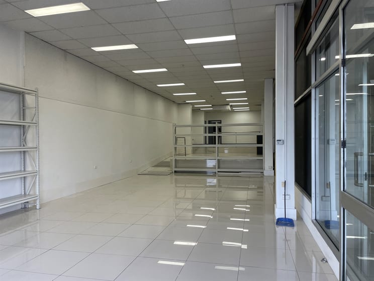 Click to view all images 1/260 Dorset Road Boronia VIC 3155 - Image 2