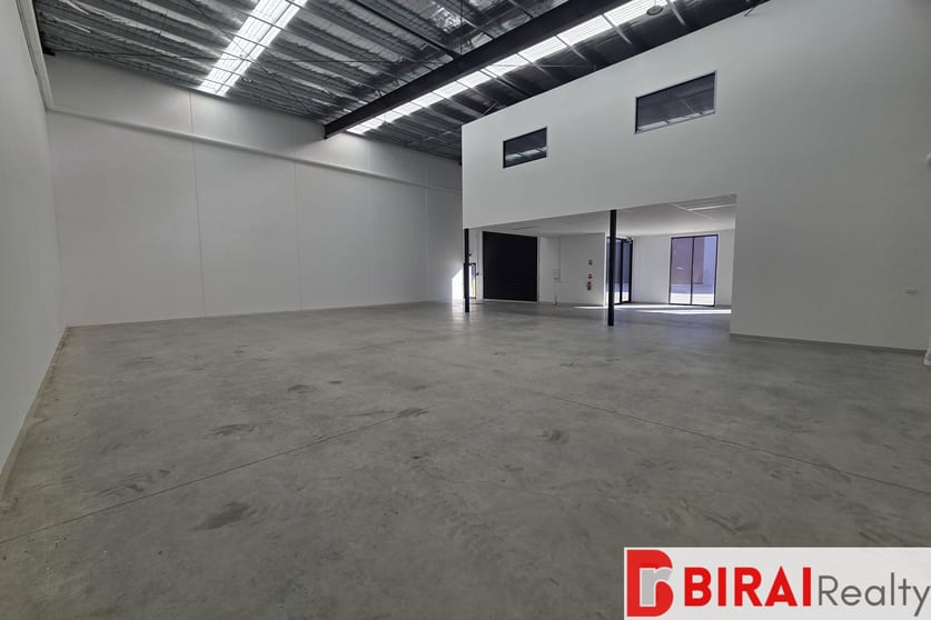 Click to view all images 2/77-81 Forsyth Road Hoppers Crossing VIC 3029 - Image 2