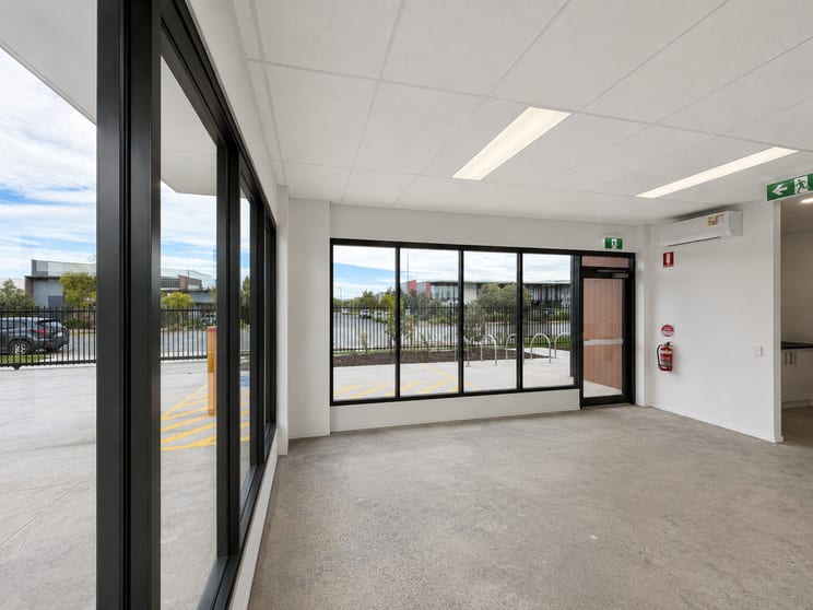1/56 Edison Crescent Baringa QLD 4551 - Image 2