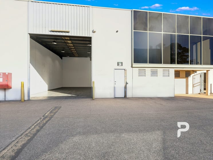Click to view all images 2/12 Lyn Parade Prestons NSW 2170 - Image 2