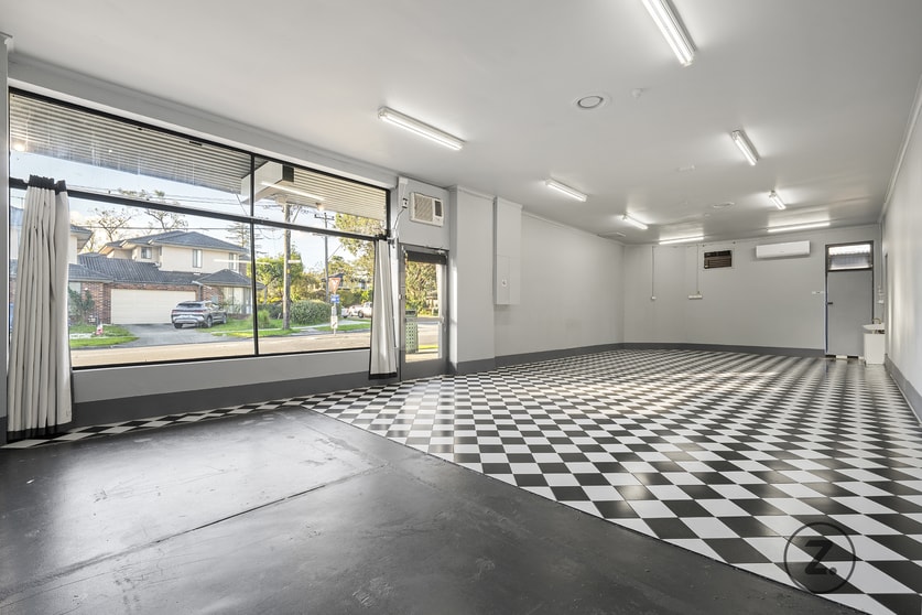Click to view all images 67 Anne Road Knoxfield VIC 3180 - Image 2
