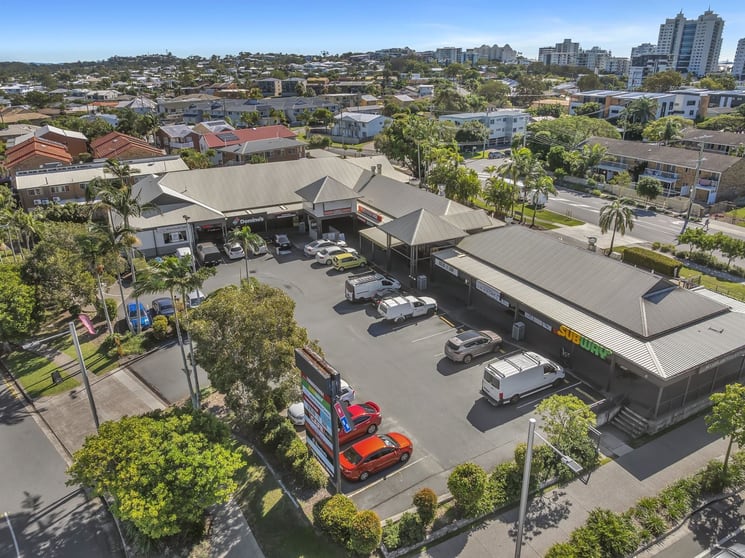 Click to view all images 1/3 Tarcoola Avenue Mooloolaba QLD 4557 - Image 1