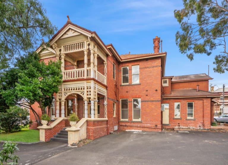 Click to view all images 248 Latrobe Terrace Geelong West VIC 3218 - Image 1