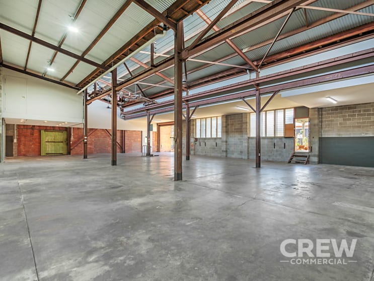 Click to view all images BLDG 1/9 Chrome Street Salisbury QLD 4107 - Image 3