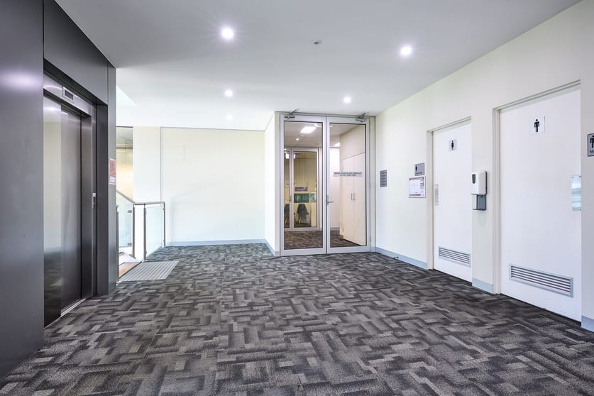 Click to view all images 8/12 Maroondah Highway Ringwood VIC 3134 - Image 3