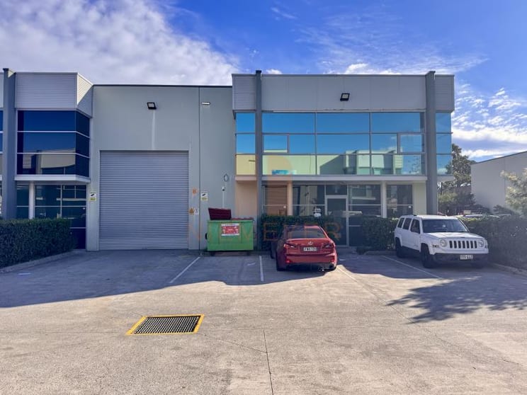 Click to view all images Unit 8/85-115 Alfred Road Chipping Norton NSW 2170 - Image 2