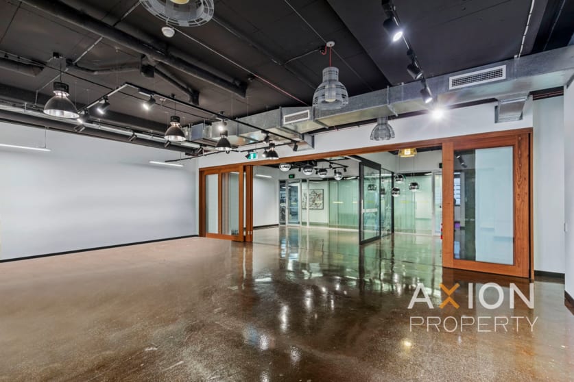 Click to view all images Ground/24 Macquarie Street Newstead QLD 4006 - Image 2