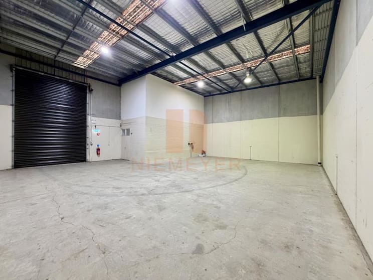Click to view all images Unit 4/18 Enterprise Circuit Prestons NSW 2170 - Image 3