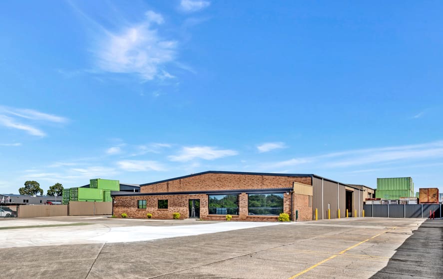 Office / Warehouse/24 Riverside Road Chipping Norton NSW 2170 - Image 2