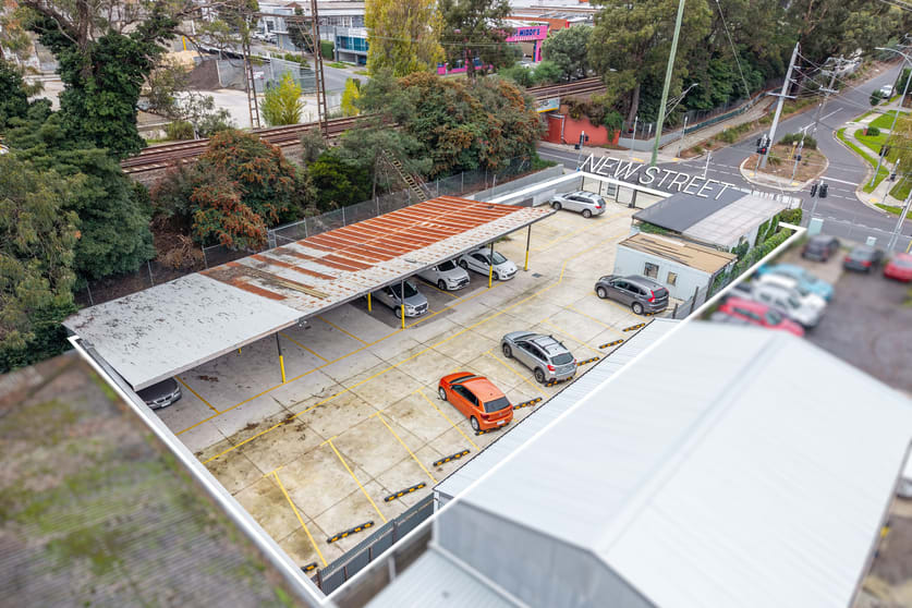 Click to view all images 66 New Street Ringwood VIC 3134 - Image 3