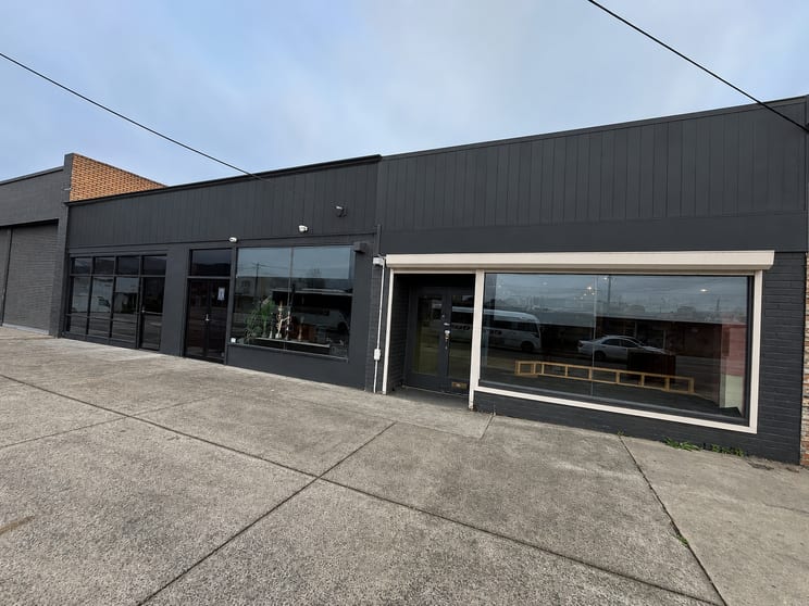 Click to view all images 184 Springvale Road Springvale VIC 3171 - Image 3