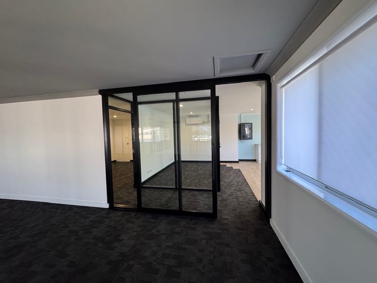 Click to view all images Level Suite, 2 & 3/15 Orlando Street Coffs Harbour NSW 2450 - Image 3