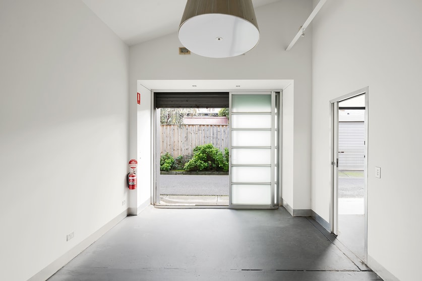 Click to view all images Unit 8 / 1-7 Amsterdam Street Richmond VIC 3121 - Image 2