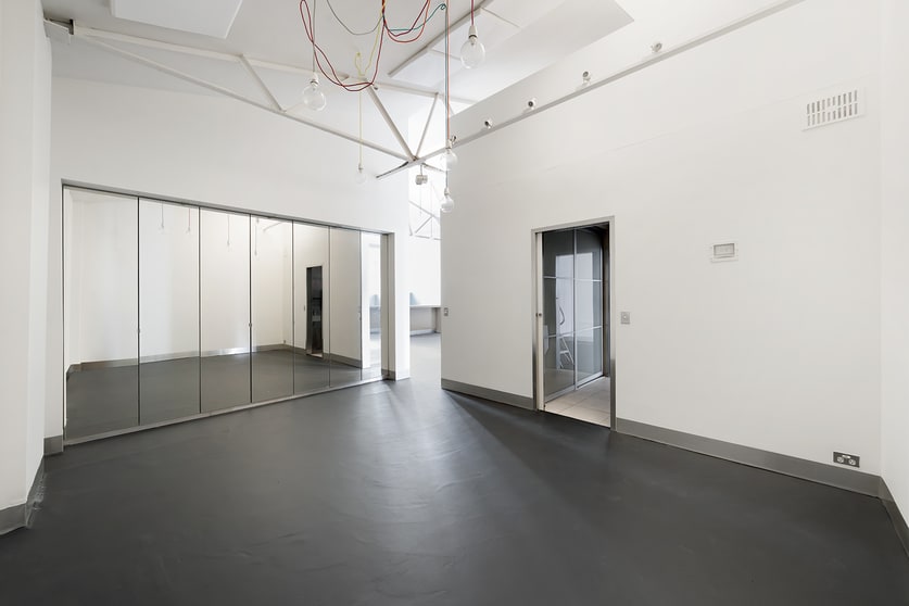Click to view all images Unit 8 / 1-7 Amsterdam Street Richmond VIC 3121 - Image 3