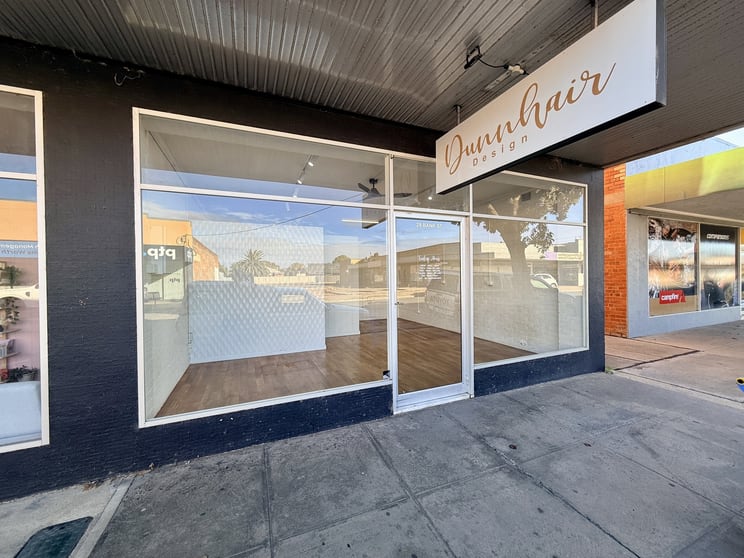 Click to view all images 28 Bank Street Cobram VIC 3644 - Image 1