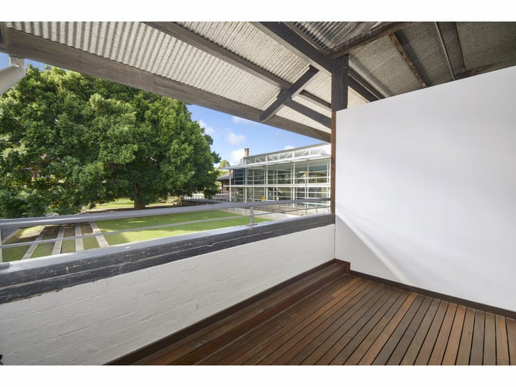Click to view all images 206/56 Bowman Street Pyrmont NSW 2009 - Image 2