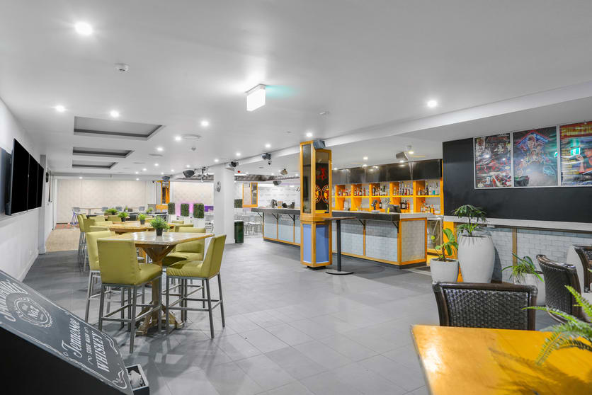 Click to view all images 273/273 Old Northern Road Castle Hill NSW 2154 - Image 3