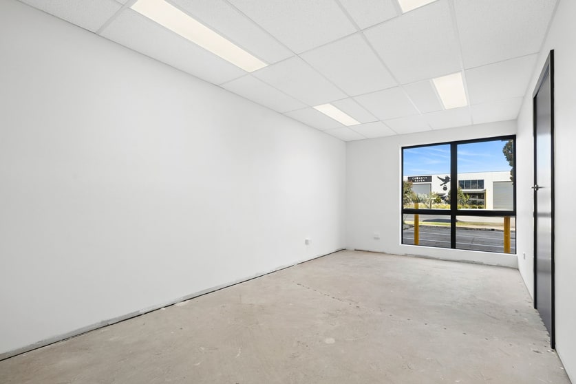 Click to view all images 145 Marshalltown Road Grovedale VIC 3216 - Image 3