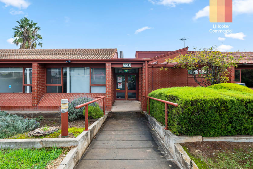 Click to view all images 23 Roopena Street Ingle Farm SA 5098 - Image 2