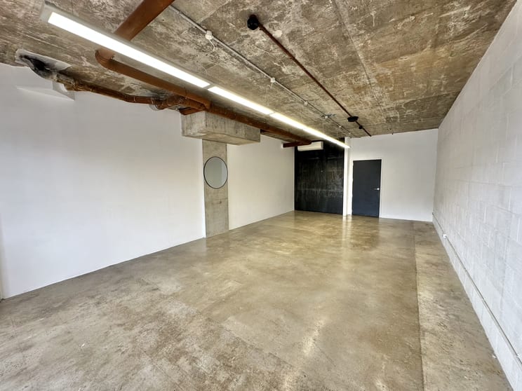 Click to view all images 1/301-303 Condamine Street Manly Vale NSW 2093 - Image 2