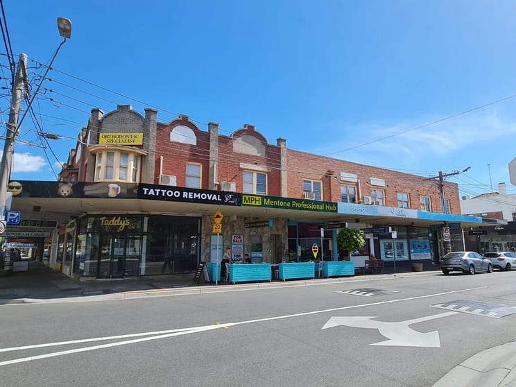 Click to view all images 52 Florence St Mentone VIC 3194 - Image 3