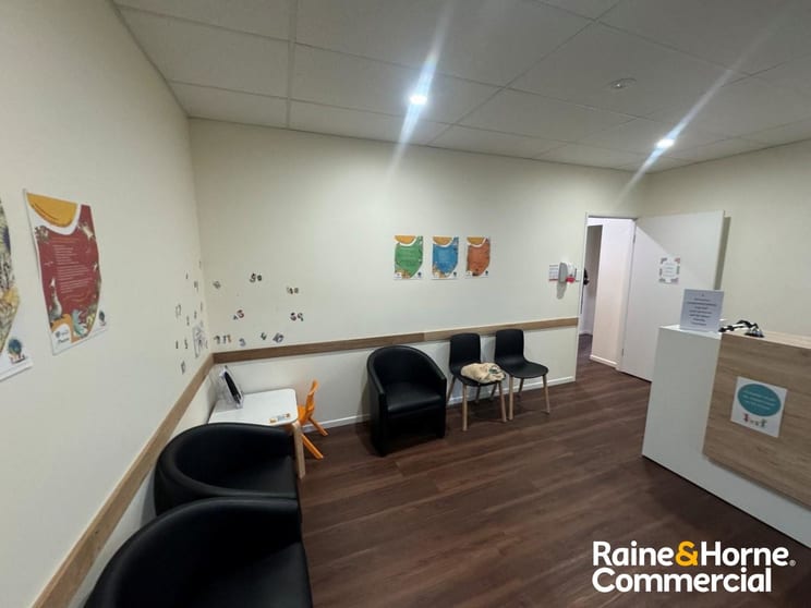 Click to view all images 4/16 Transport Avenue (Nexus Business Park) Paget QLD 4740 - Image 3