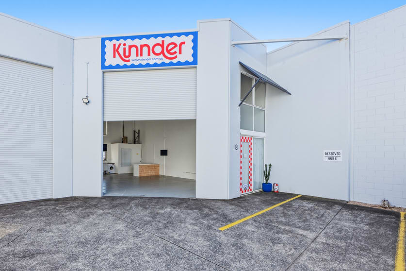 Click to view all images 8/3 Ramly Drive Burleigh Heads QLD 4220 - Image 1