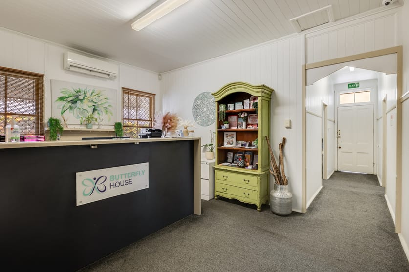 Click to view all images 92 Herries Street East Toowoomba QLD 4350 - Image 3