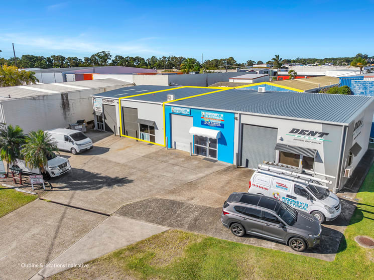 Click to view all images 2/4 Kelly Court Buderim QLD 4556 - Image 2