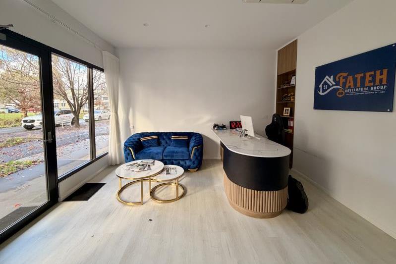 Click to view all images Shop 6/48 Gungahlin Place Gungahlin ACT 2912 - Image 2