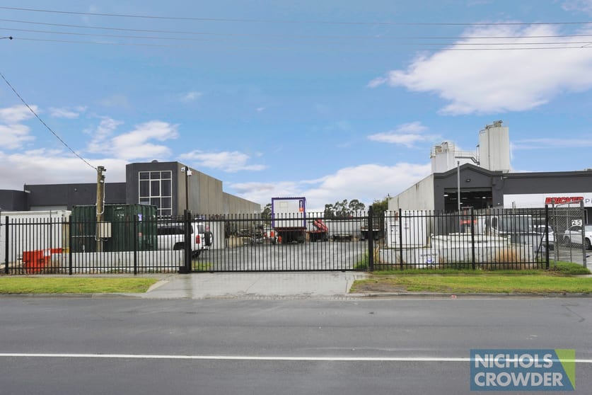 Click to view all images 23 Rutherford Road Seaford VIC 3198 - Image 1