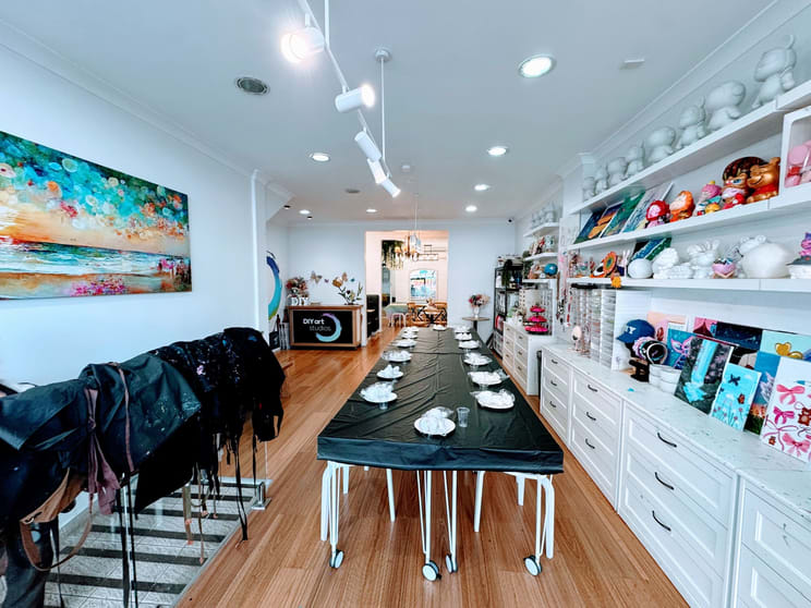 Click to view all images 321 Homer Street Earlwood NSW 2206 - Image 2