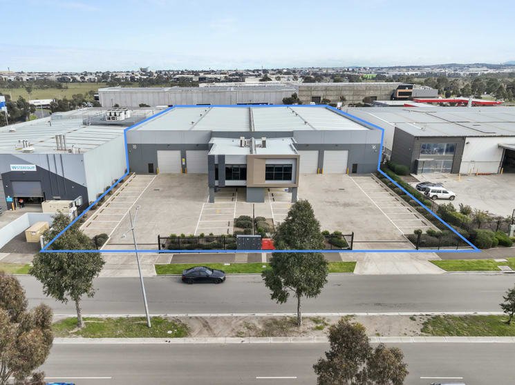 Click to view all images 16-18 Biodiversity Boulevard Epping VIC 3076 - Image 1