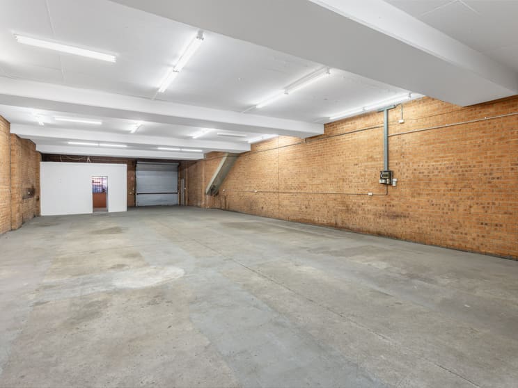 3/71-73 Hunter Street Hornsby NSW 2077 - Image 2