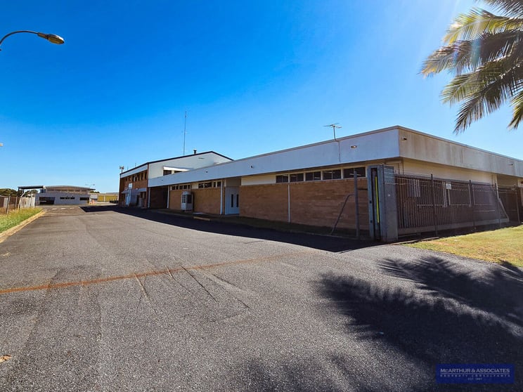 Click to view all images Kawana QLD 4701 - Image 2