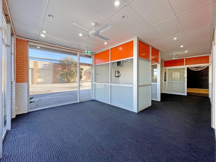 Click to view all images 43 Dellamarta Road Wangara WA 6065 - Image 3