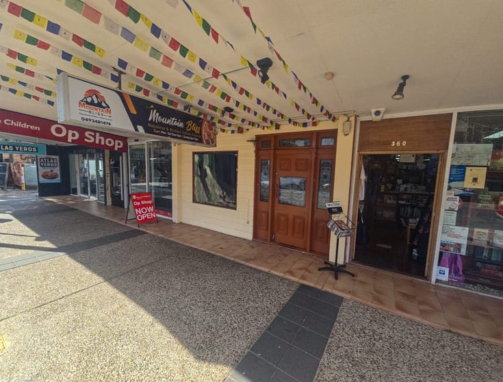 Click to view all images Shop 2/360 Logan Road Stones Corner QLD 4120 - Image 2