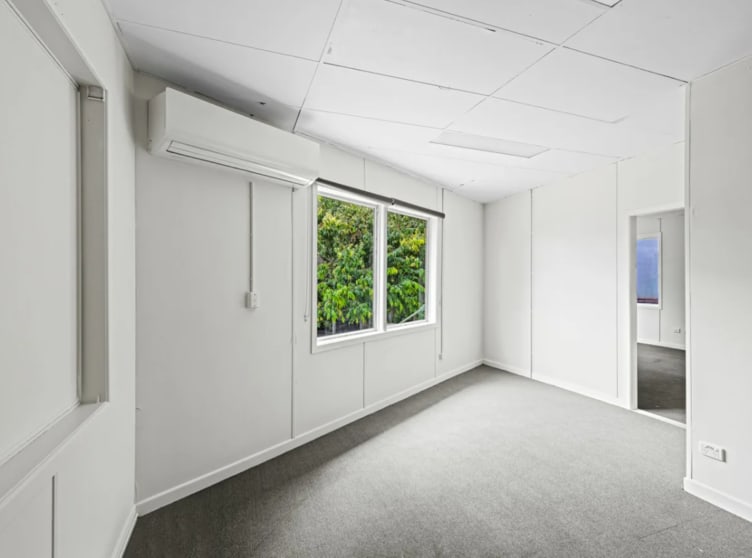 Click to view all images 1192 Sandgate Road Nundah QLD 4012 - Image 2