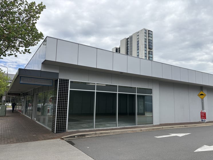 Click to view all images 3/21 Benjamin Way Belconnen ACT 2617 - Image 2