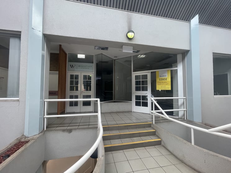 Suite 4/445 Ruthven Street Toowoomba City QLD 4350 - Image 3